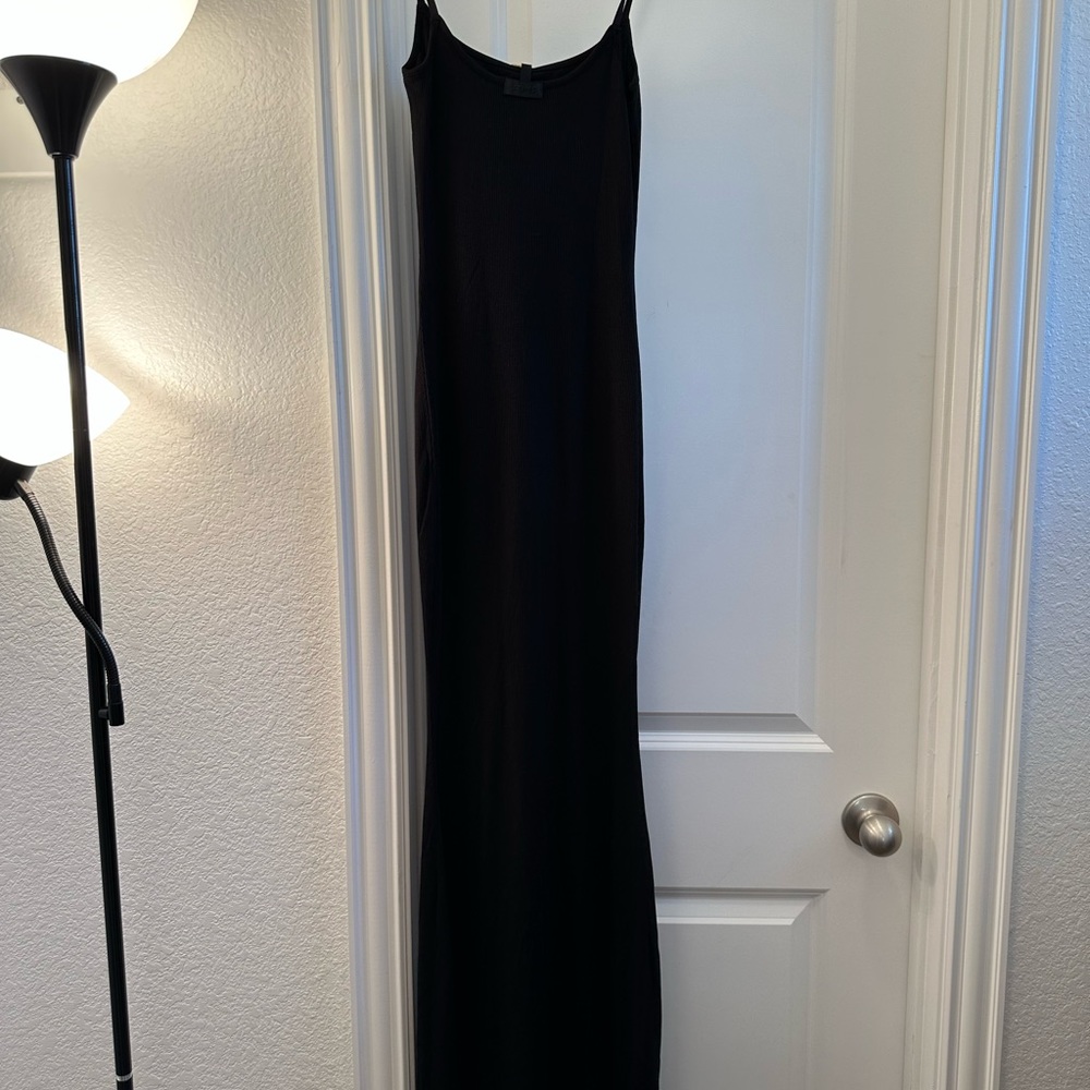 SKIMS Black Soft Long Lounge, Slip Dress // Onyx/ Medium in Black - Picture 3 of 10